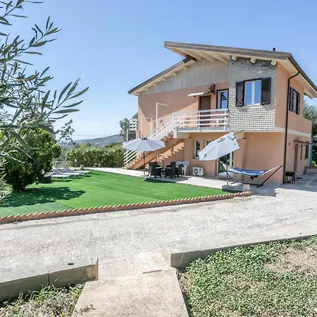 Stunning In With Wifi Holiday home *