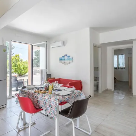 Stunning In With Wifi Holiday home